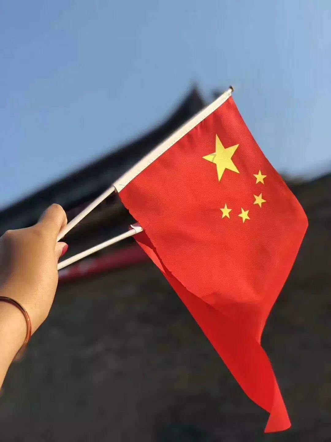 代表好声音|邓明鉴:开放共享高校校园设施 为市民提供运动健身、文化活动场所